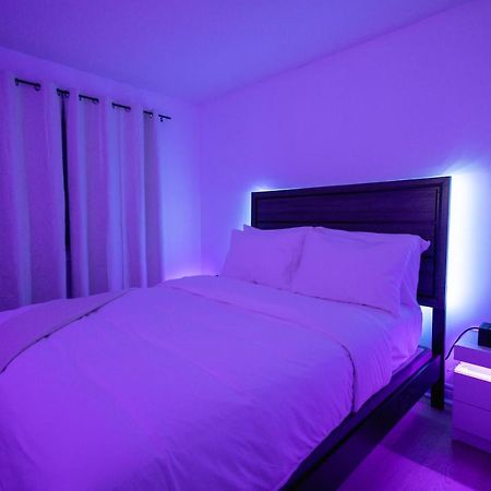 5 Beds On The Rapids - 5 Mins To The Falls Villa Niagara Falls Exterior photo
